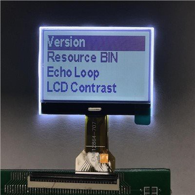 LCD modul s pozadinskim osvjetljenjem